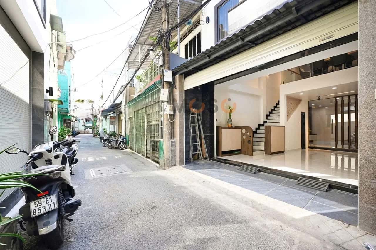 Bán nhà hẻm 383/3/6 Đường Quang Trung Quận Gò Vấp, TP.HCM – 4 phòng ngủ, giá 10.5 tỷ — Hình 2 Bán nhà hẻm 383/3/6 Đường Quang Trung Quận Gò Vấp, TP.HCM – 4 phòng ngủ, giá 10.5 tỷ — Hình 2