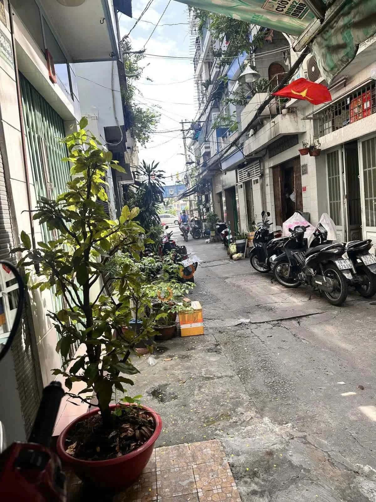 Bán nhà hẻm 676/20 Đường Võ Văn Kiệt Quận 5, TP.HCM – 2 phòng ngủ, giá 5.3 tỷ — Hình 2