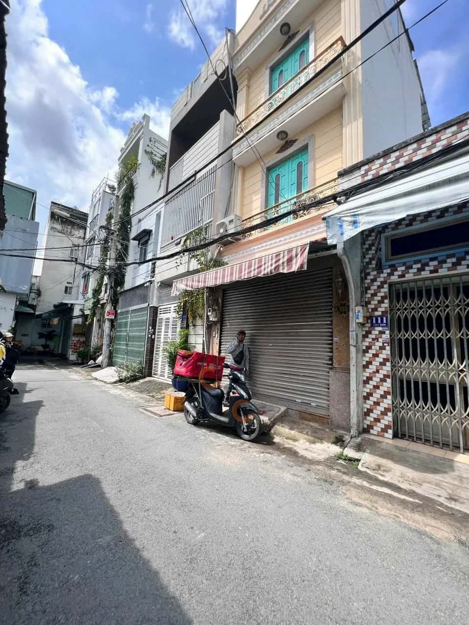 Bán nhà hẻm 111A Đường Tây Sơn Quận Tân Phú, TP.HCM – 3 phòng ngủ, giá 6.2 tỷ — Hình 2 Bán nhà hẻm 111A Đường Tây Sơn Quận Tân Phú, TP.HCM – 3 phòng ngủ, giá 6.2 tỷ — Hình 2