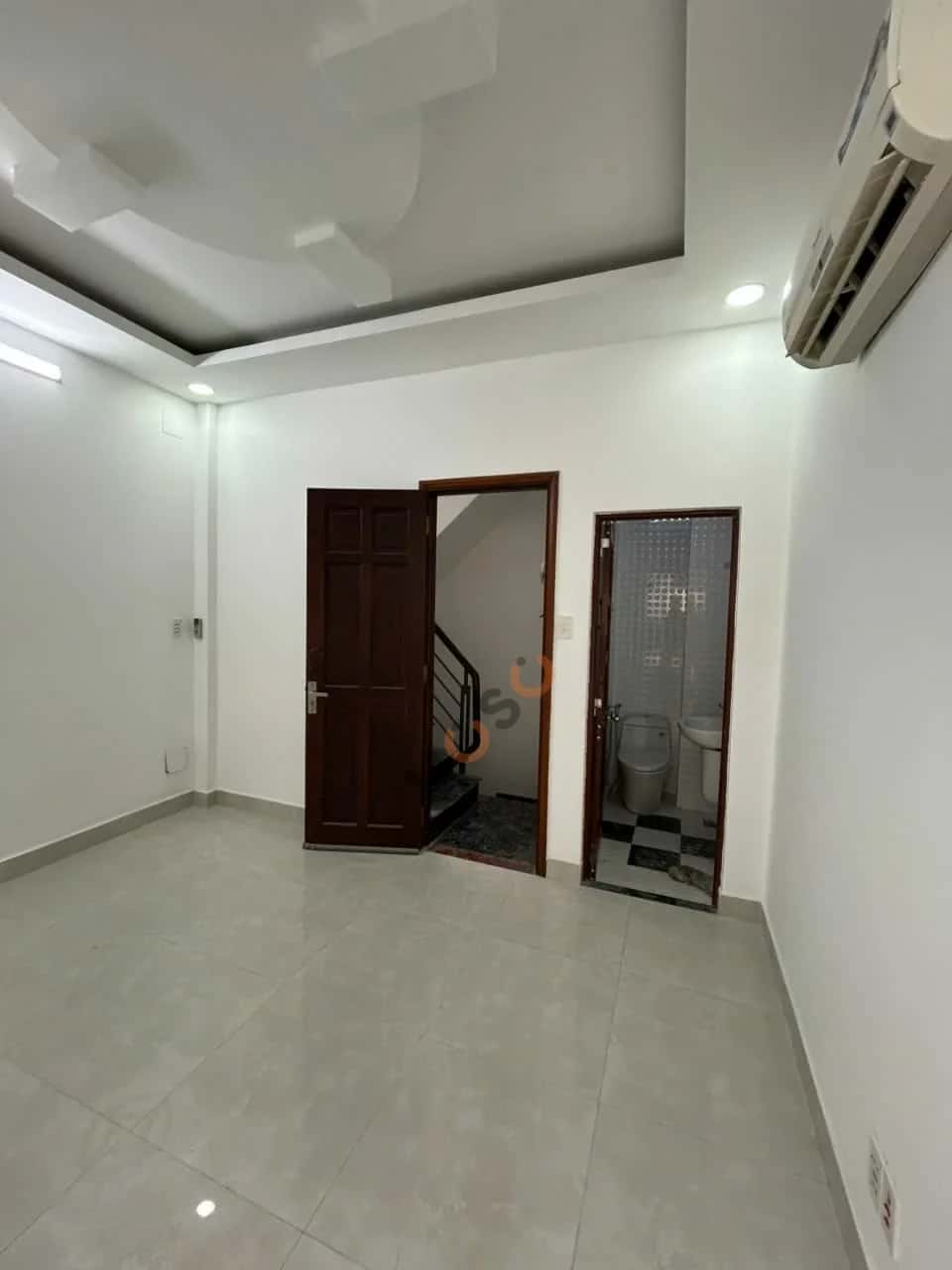 Bán nhà hẻm 106/4/3 Đường Nguyễn Văn Cừ Quận 1, TP.HCM – 3 phòng ngủ, giá 6 tỷ — Hình 3 Bán nhà hẻm 106/4/3 Đường Nguyễn Văn Cừ Quận 1, TP.HCM – 3 phòng ngủ, giá 6 tỷ — Hình 3