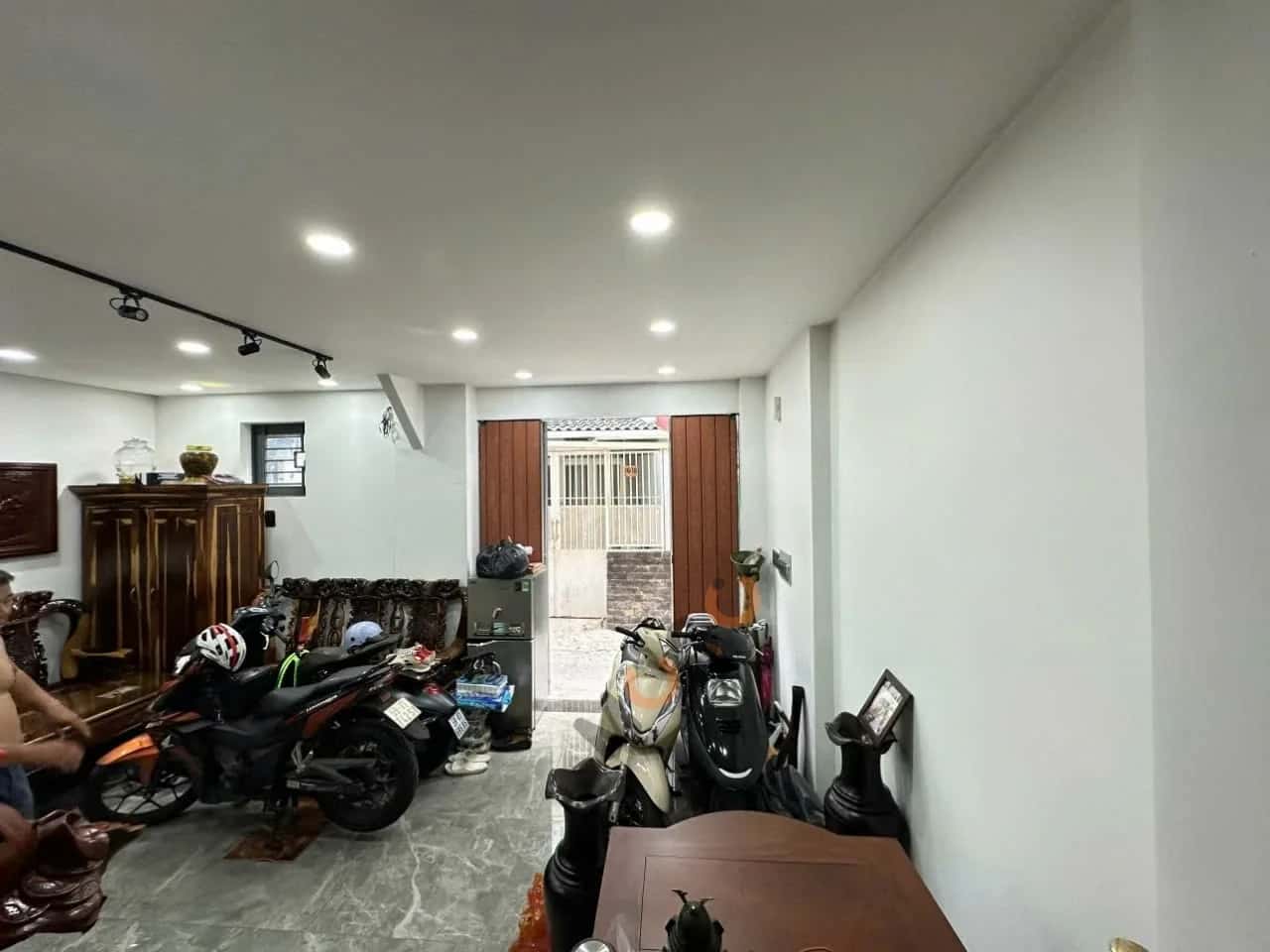 Bán nhà hẻm 46/19 Đường Nhiêu Tứ Quận Phú Nhuận, TP.HCM – 1 phòng ngủ, giá 6.3 tỷ — Hình 3 Bán nhà hẻm 46/19 Đường Nhiêu Tứ Quận Phú Nhuận, TP.HCM – 1 phòng ngủ, giá 6.3 tỷ — Hình 3