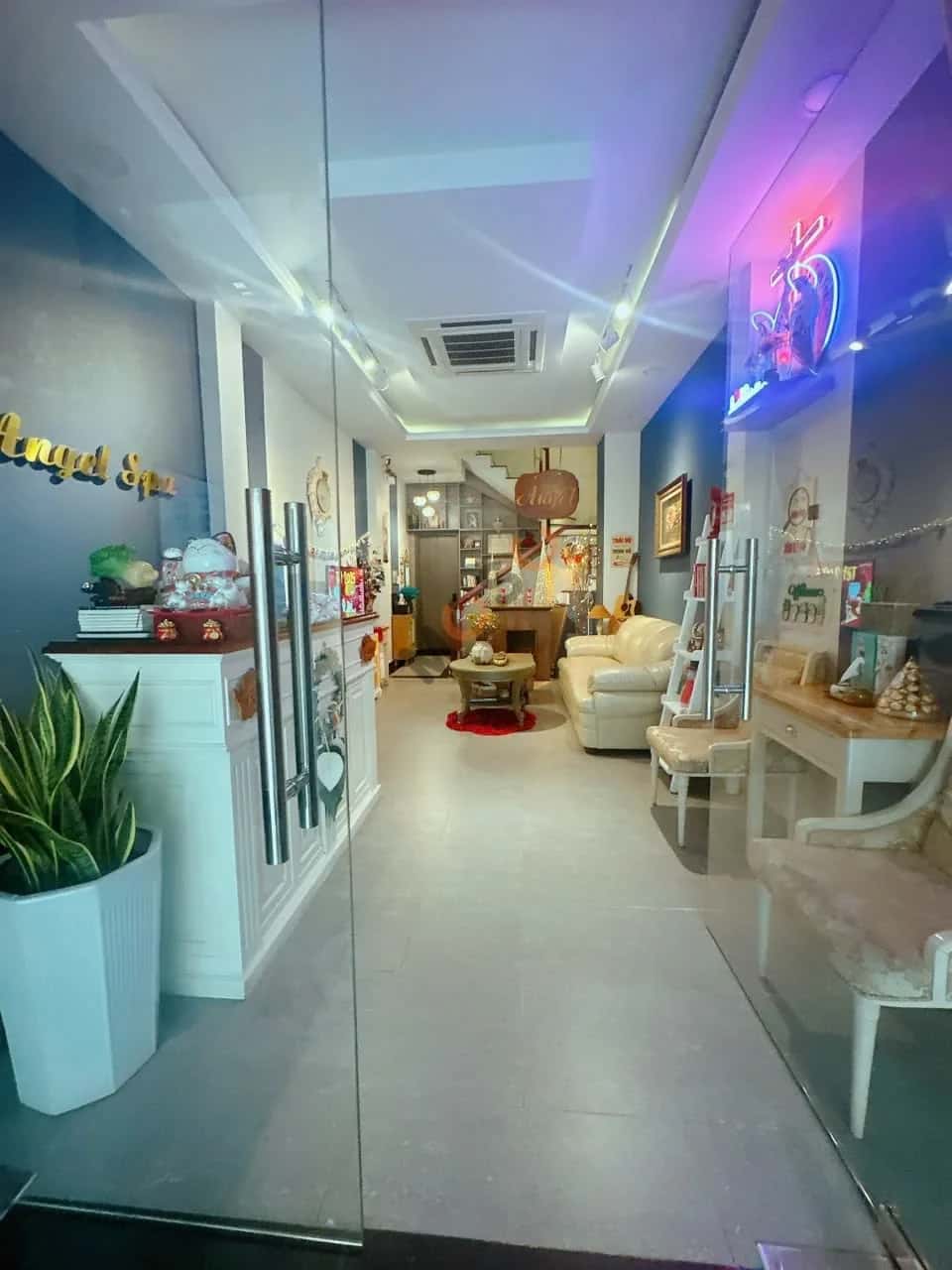 Bán nhà mặt tiền Nguyễn Trọng Tuyển Quận Phú Nhuận, TP.HCM – 6 phòng ngủ, giá 21 tỷ — Hình 3 Bán nhà mặt tiền Nguyễn Trọng Tuyển Quận Phú Nhuận, TP.HCM – 6 phòng ngủ, giá 21 tỷ — Hình 3