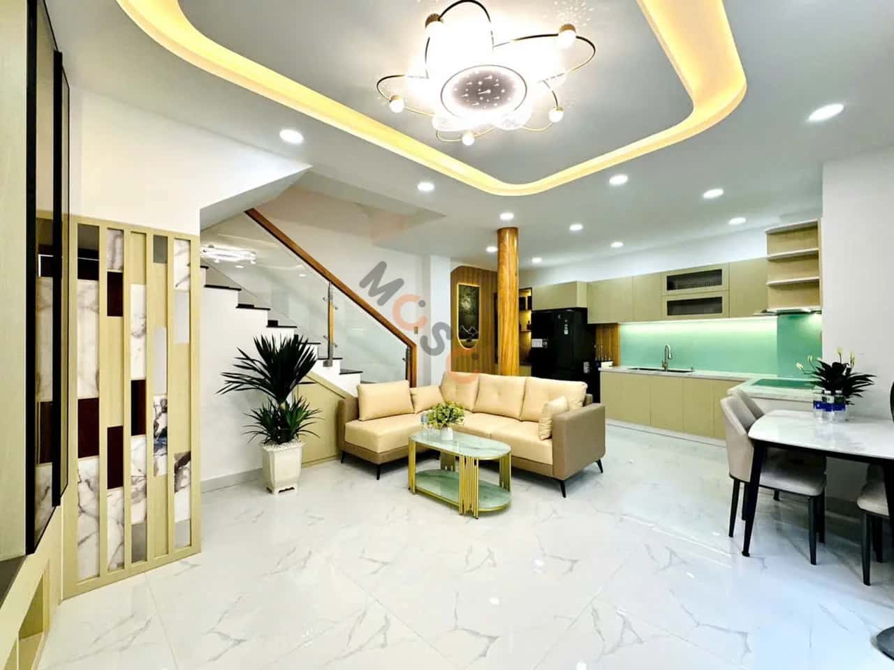 Bán nhà hẻm 432/1 Đường Lê Văn Sỹ Quận Tân Bình, TP.HCM – 4 phòng ngủ, giá 8.3 tỷ — Hình 2 Bán nhà hẻm 432/1 Đường Lê Văn Sỹ Quận Tân Bình, TP.HCM – 4 phòng ngủ, giá 8.3 tỷ — Hình 2