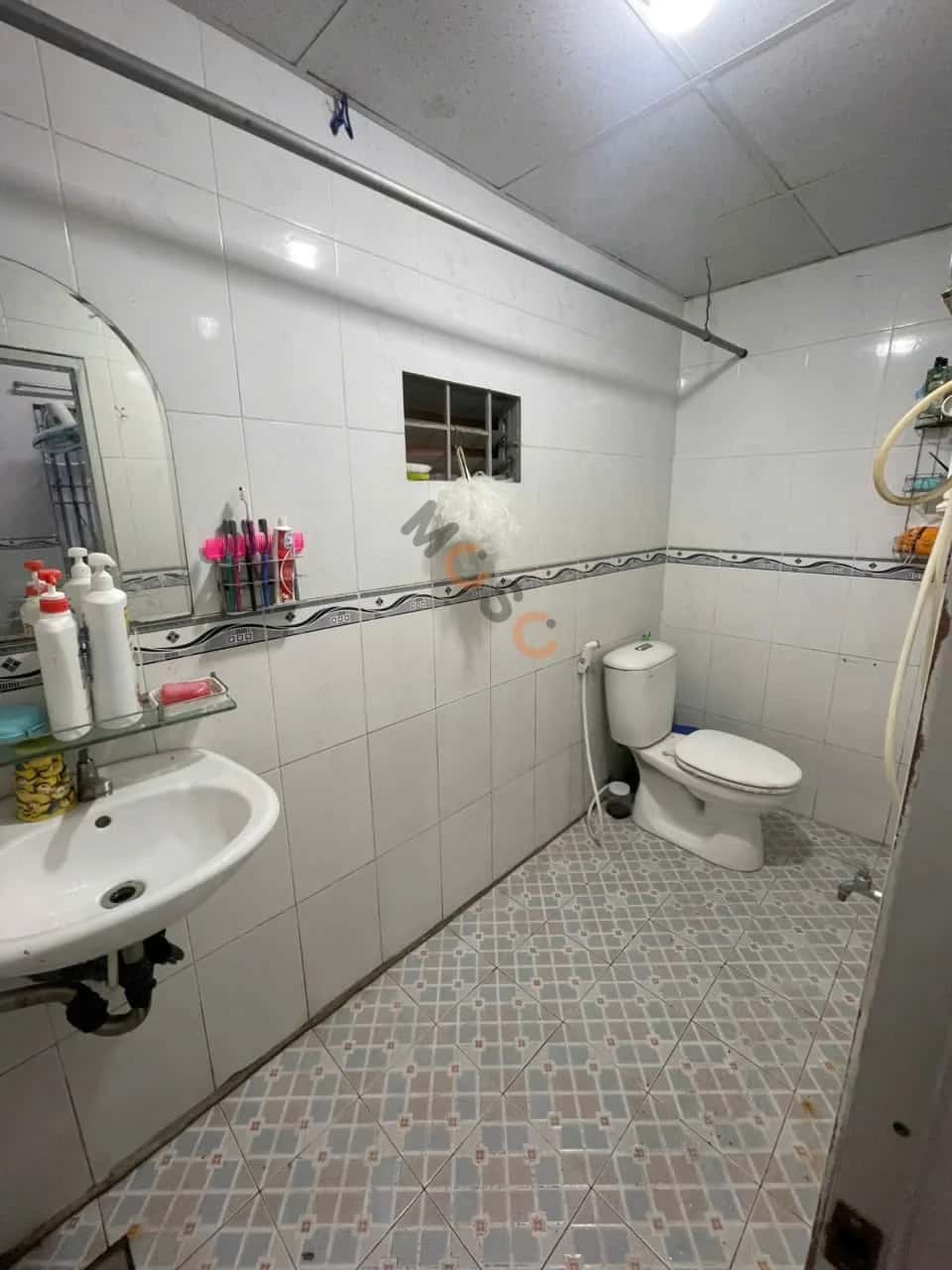Bán nhà mặt tiền Hồng Sến Quận 9, TP.HCM – 2 phòng ngủ, giá 4.9 tỷ — Hình 3
