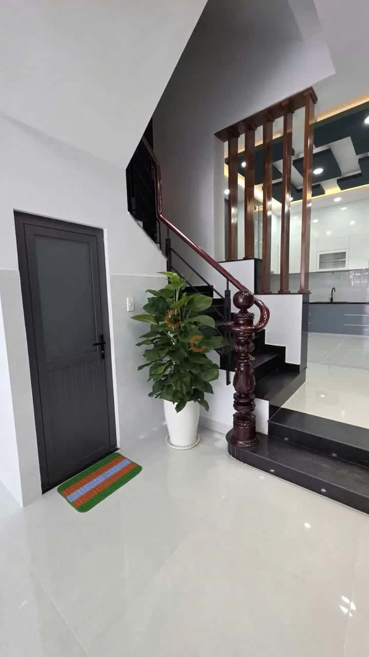 Bán nhà mặt tiền đường số 8 Quận Bình Tân, TP.HCM – 6 phòng ngủ, giá 10.5 tỷ — Hình 3 Bán nhà mặt tiền đường số 8 Quận Bình Tân, TP.HCM – 6 phòng ngủ, giá 10.5 tỷ — Hình 3