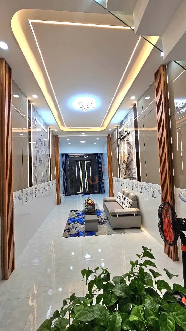 Bán nhà hẻm Lê Văn Quới Quận Bình Tân, TP.HCM – 3 phòng ngủ, giá 5.5 tỷ — Hình 2 Bán nhà hẻm Lê Văn Quới Quận Bình Tân, TP.HCM – 3 phòng ngủ, giá 5.5 tỷ — Hình 2