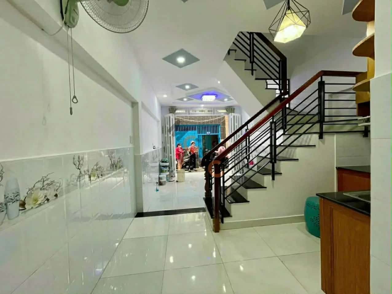 Bán nhà hẻm 49/2/11 đường số 51 Quận Gò Vấp, TP.HCM – 3 phòng ngủ, giá 4.2 tỷ — Hình 2