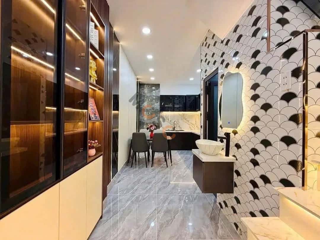 Bán nhà hẻm Đường Bùi Quang Là Quận Gò Vấp, TP.HCM – 2 phòng ngủ, giá 4.8 tỷ — Hình 2 Bán nhà hẻm Đường Bùi Quang Là Quận Gò Vấp, TP.HCM – 2 phòng ngủ, giá 4.8 tỷ — Hình 2