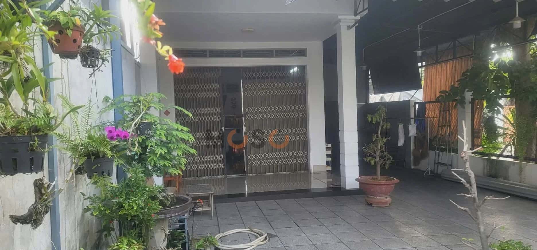 Bán nhà mặt tiền Thửa 11 tờ 10, đường Phạm Hồng Thái  Thị xã Hòa Thành, Tây Ninh – 2 phòng ngủ, giá 3 tỷ