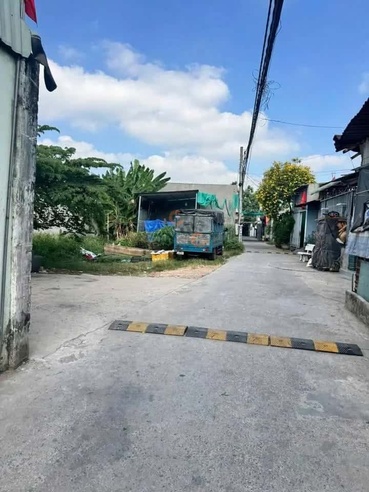Bán nhà hẻm Thửa 610 - tờ 2 Đường Bình Nhâm 17 Thành phố Thuận An, Bình Dương – 6 phòng ngủ, giá 3.9 tỷ — Hình 2