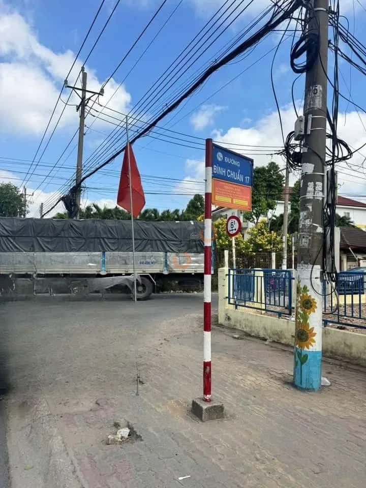 Bán nhà hẻm Thửa 610 - tờ 2 Đường Bình Nhâm 17 Thành phố Thuận An, Bình Dương – 6 phòng ngủ, giá 3.9 tỷ — Hình 3