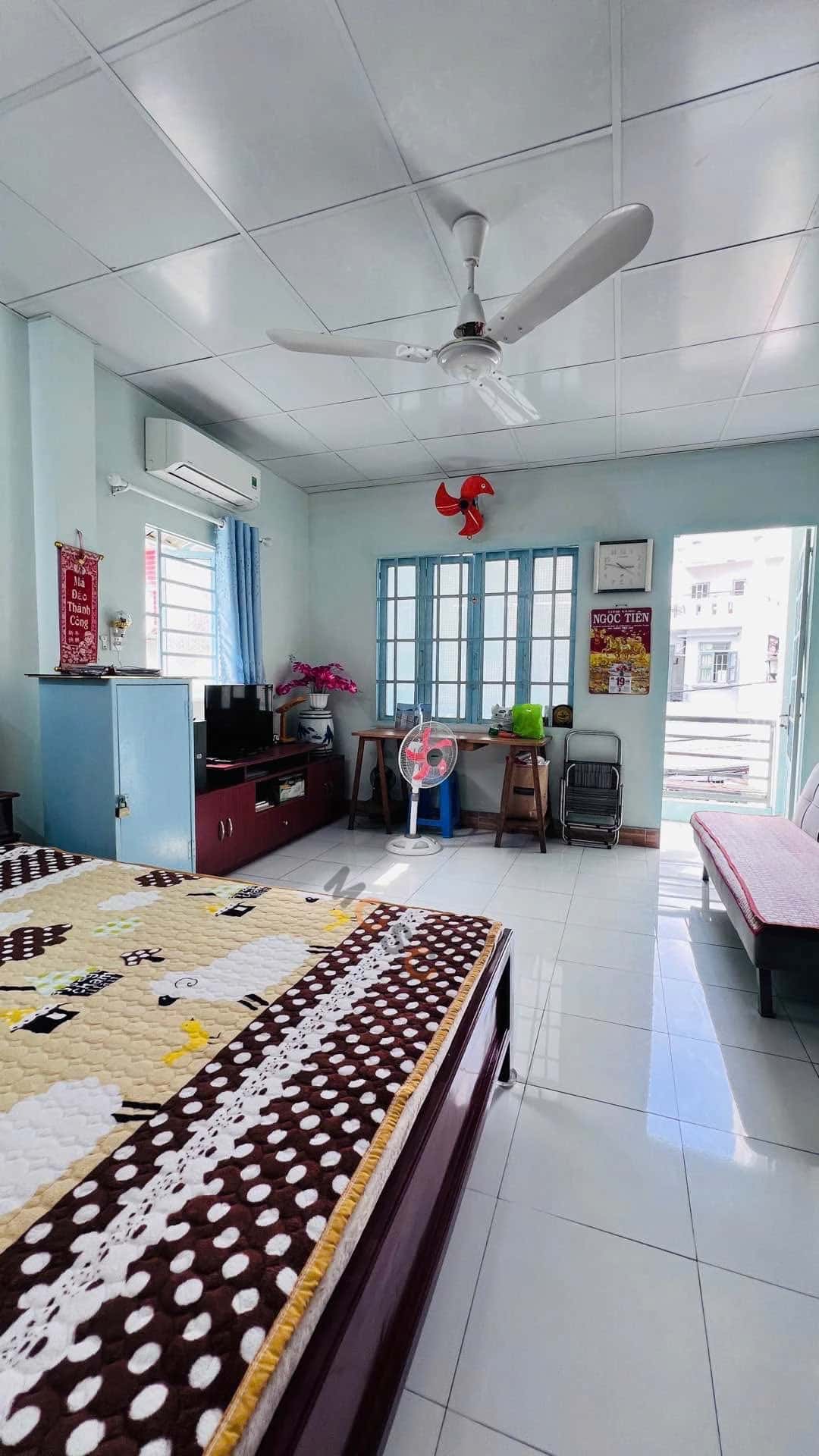 Bán nhà hẻm Âu Dương Lân  Quận 8, TP.HCM – 2 phòng ngủ, giá 7.6 tỷ — Hình 2