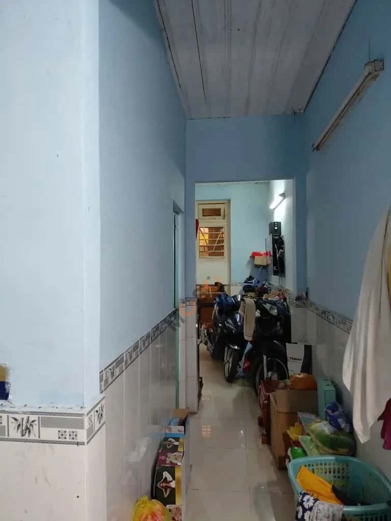 Bán nhà hẻm Đường Chiến Lược Quận Bình Tân, TP.HCM – 2 phòng ngủ, giá 5.5 tỷ — Hình 3 Bán nhà hẻm Đường Chiến Lược Quận Bình Tân, TP.HCM – 2 phòng ngủ, giá 5.5 tỷ — Hình 3
