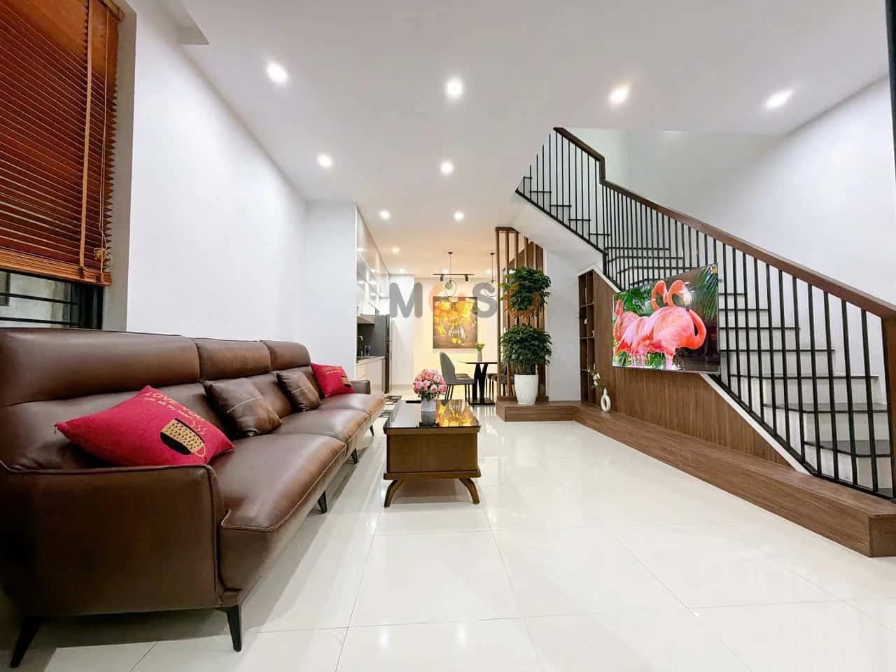 Bán nhà hẻm Hoàng Diệu Quận Hải Châu, TP. Đà Nẵng – 3 phòng ngủ, giá 5.8 tỷ — Hình 3 Bán nhà hẻm Hoàng Diệu Quận Hải Châu, TP. Đà Nẵng – 3 phòng ngủ, giá 5.8 tỷ — Hình 3