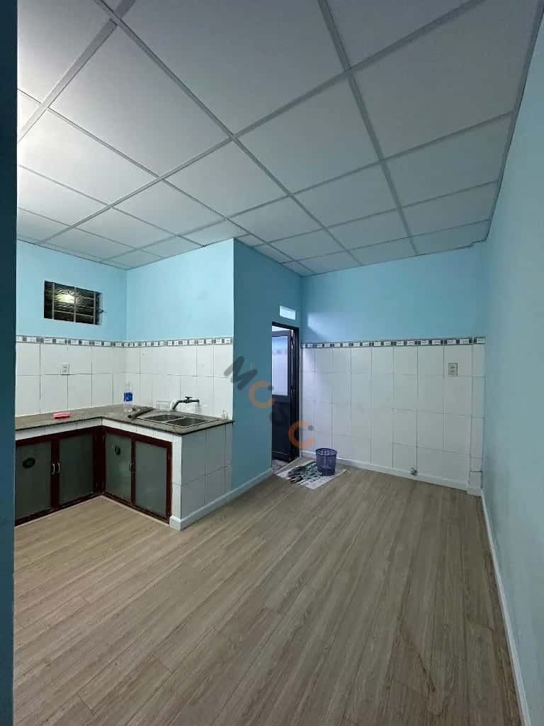 Bán nhà hẻm đường số 18 Quận Gò Vấp, TP.HCM – 2 phòng ngủ, giá 5.6 tỷ — Hình 2
