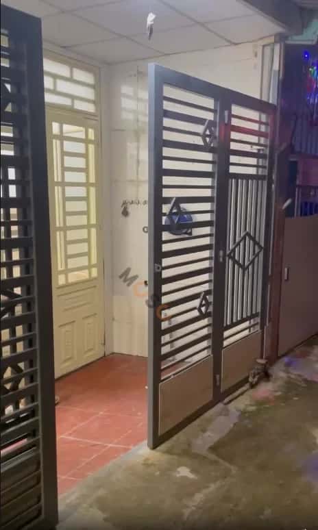 Bán nhà hẻm Nguyễn Văn Huề Quận Thanh Khê, TP. Đà Nẵng – 1 phòng ngủ, giá 2.5 tỷ — Hình 2