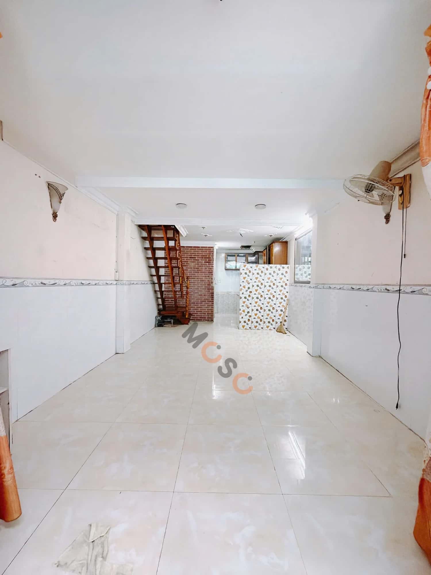 Bán nhà hẻm Xóm Chiếu Quận 4, TP.HCM – 4 phòng ngủ, giá 4.5 tỷ — Hình 3 Bán nhà hẻm Xóm Chiếu Quận 4, TP.HCM – 4 phòng ngủ, giá 4.5 tỷ — Hình 3