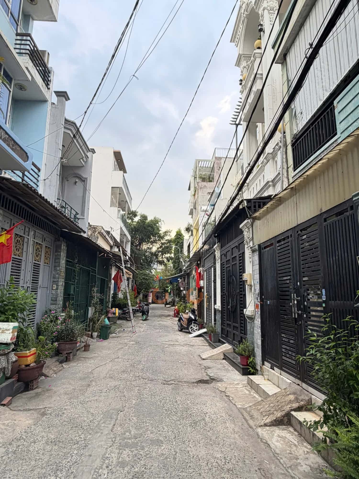 Bán nhà hẻm đường Số 8, khu phố 17 Quận Bình Tân, TP.HCM – 3 phòng ngủ, giá 5.3 tỷ — Hình 2