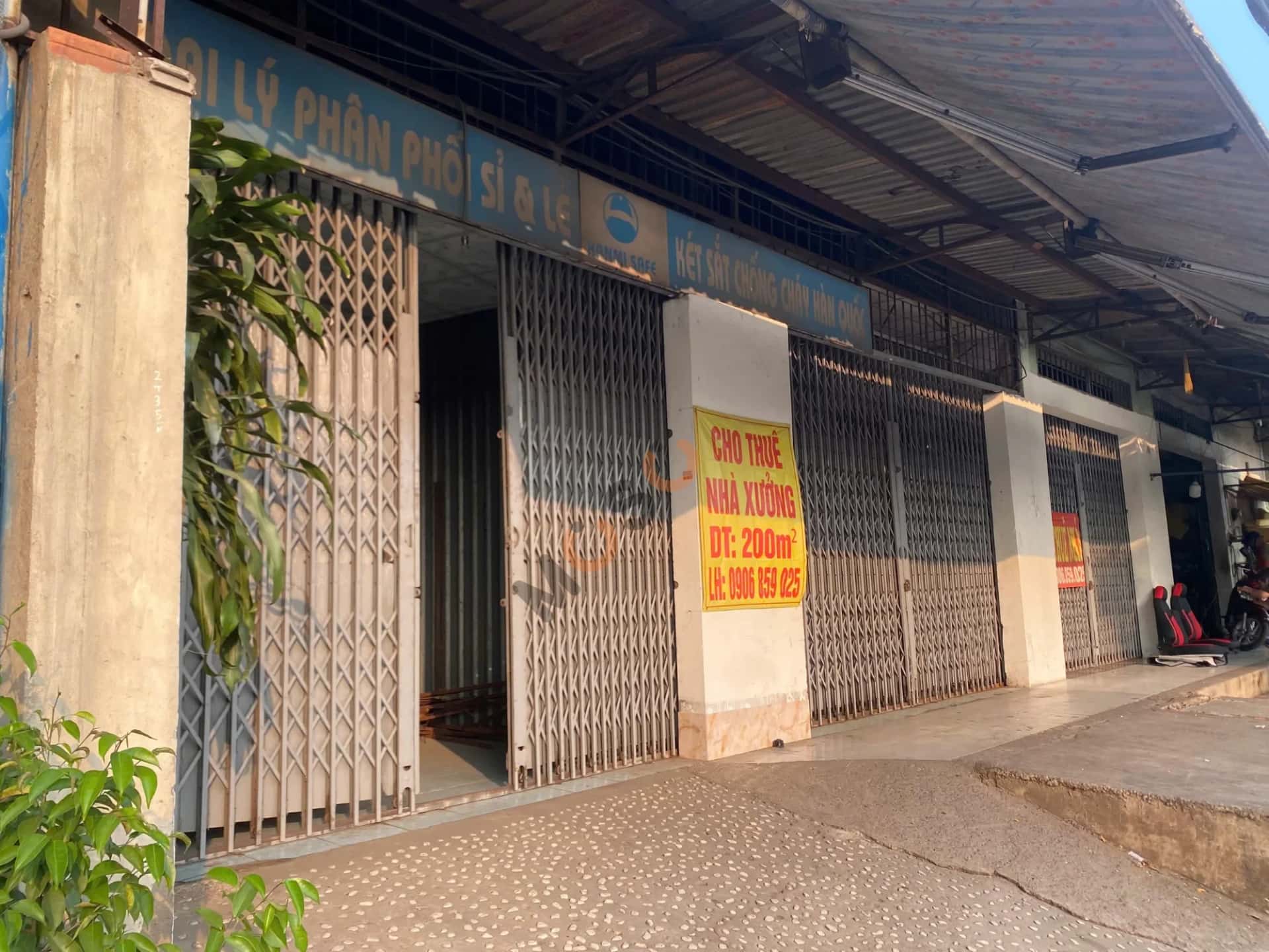Cho thuê nhà mặt tiền Lê Quang Đạo, Ấp 28, Quốc lộ 22 Huyện Hóc Môn, TP.HCM – giá 15 triệu