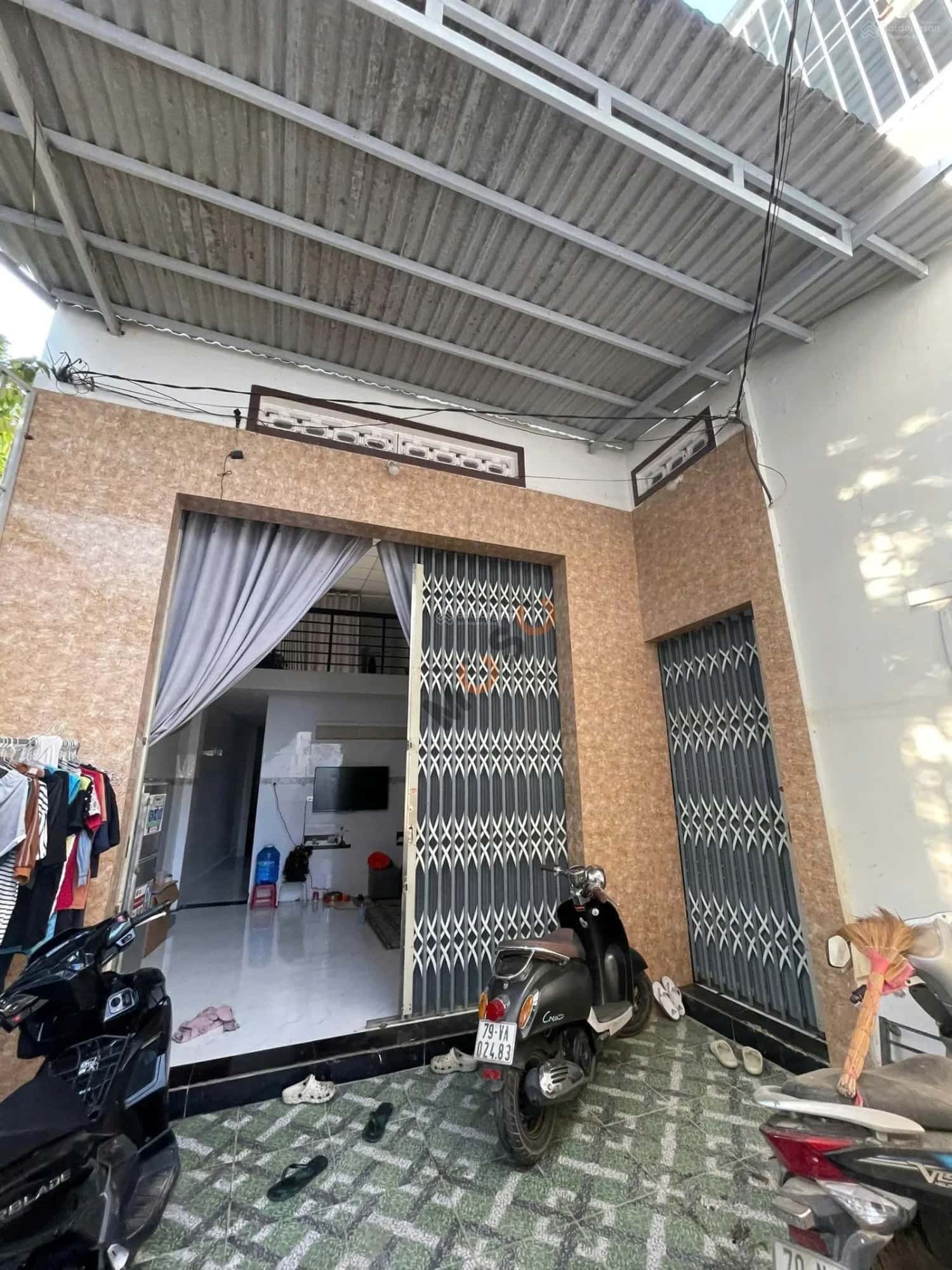Bán nhà mặt tiền Trung tâm xã Thành phố Nha Trang, Khánh Hòa – 2 phòng ngủ, giá 2.3 tỷ — Hình 2 Bán nhà mặt tiền Trung tâm xã Thành phố Nha Trang, Khánh Hòa – 2 phòng ngủ, giá 2.3 tỷ — Hình 2