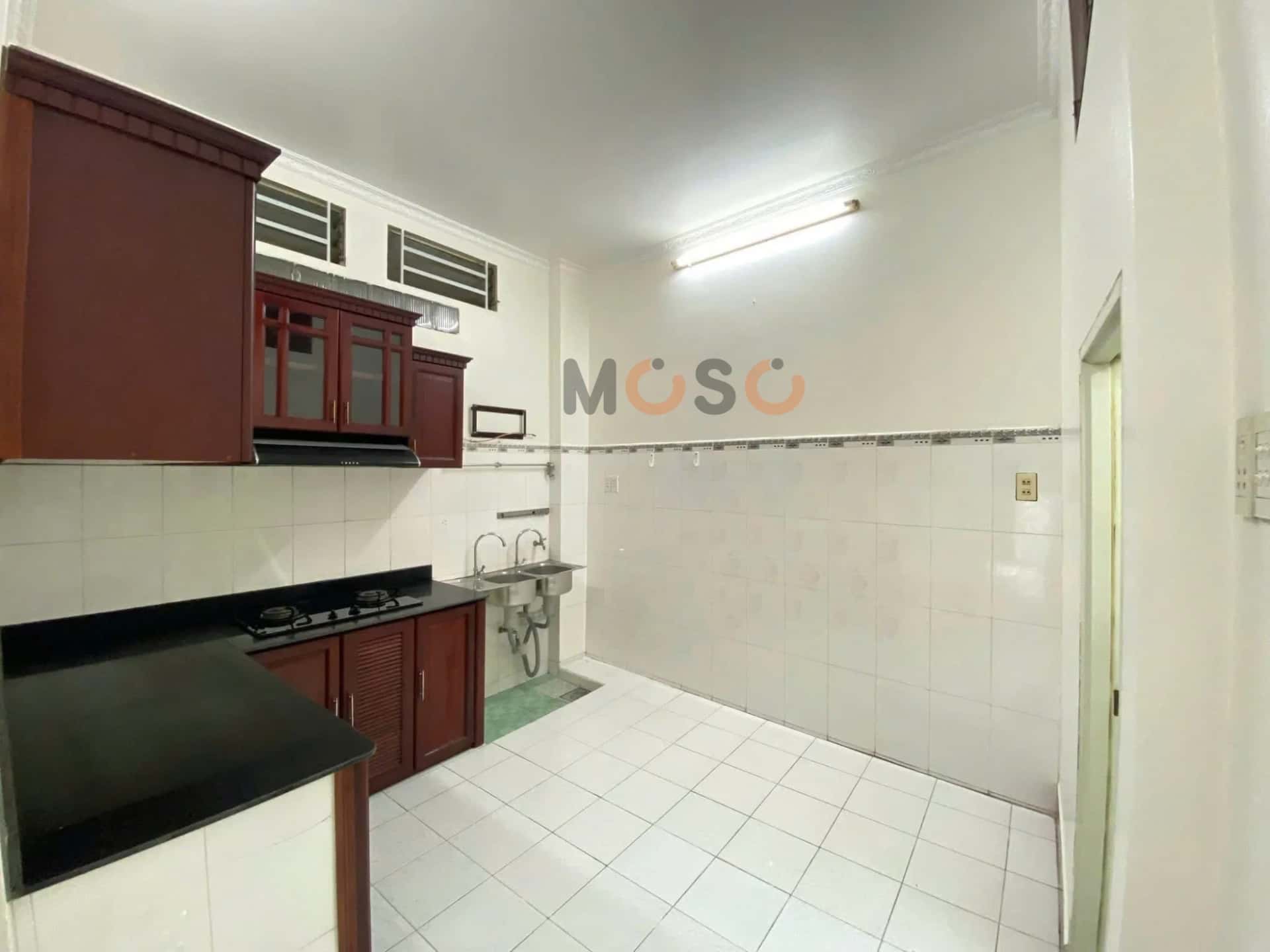 Bán nhà hẻm Nguyễn Chí Thanh Quận 10, TP.HCM – 4 phòng ngủ, giá 6 tỷ — Hình 3