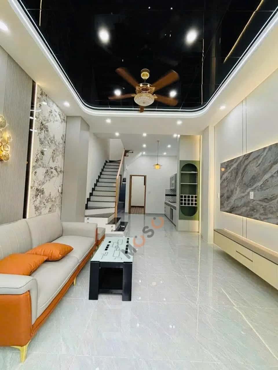 Bán nhà hẻm Nguyễn Thị Minh Khai Thành phố Dĩ An, Bình Dương – 3 phòng ngủ, giá 5 tỷ — Hình 2