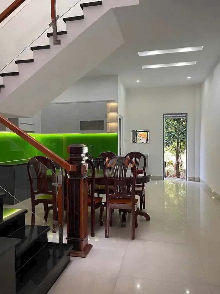 Bán nhà mặt tiền Lê Văn Sỹ Quận Liên Chiểu, TP. Đà Nẵng – 3 phòng ngủ, giá 6.8 tỷ — Hình 2
