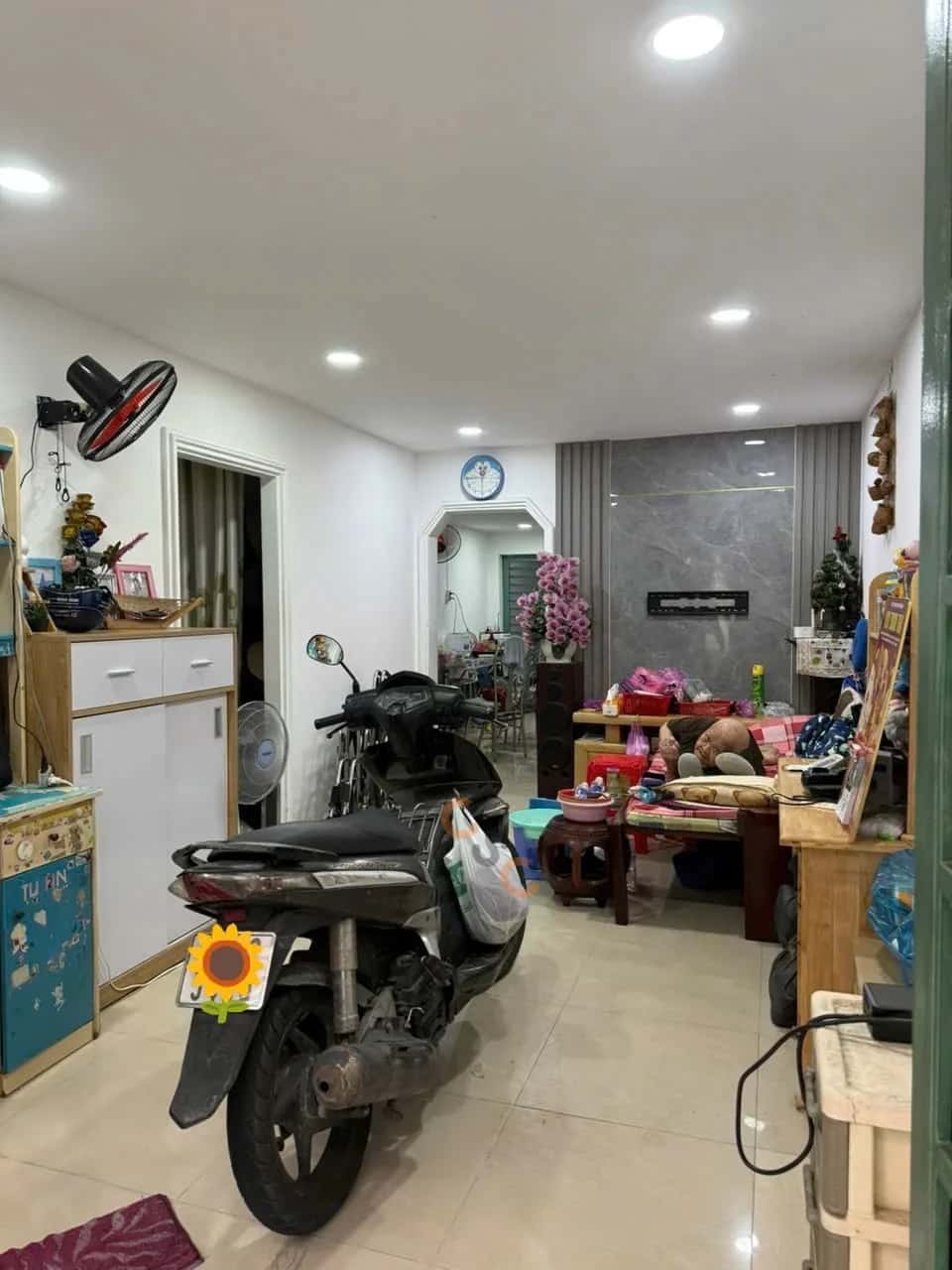 Bán nhà hẻm đường số 12 Quận Bình Tân, TP.HCM – 2 phòng ngủ, giá 4.3 tỷ — Hình 2