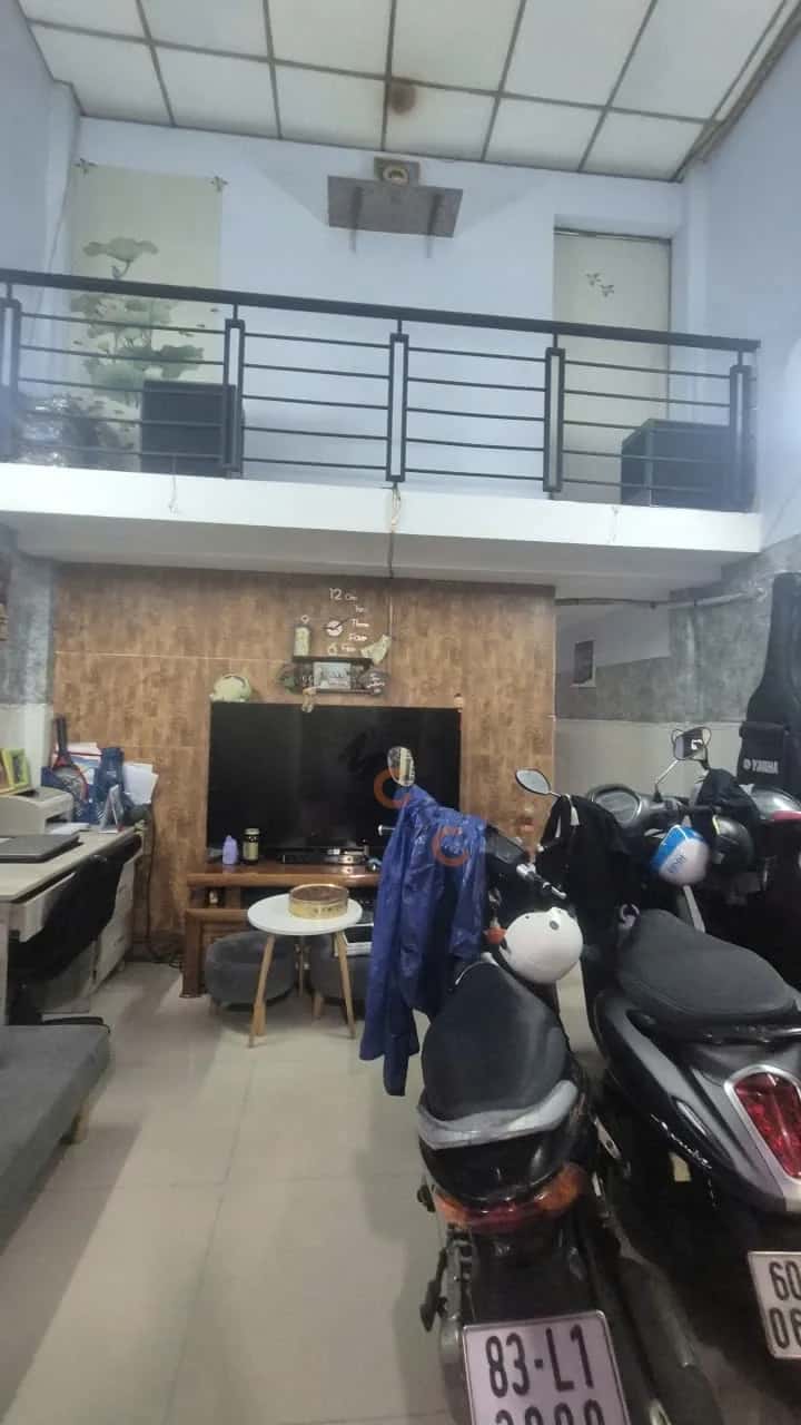 Bán nhà hẻm đường số 4 Quận Bình Tân, TP.HCM – 2 phòng ngủ, giá 4.7 tỷ — Hình 2 Bán nhà hẻm đường số 4 Quận Bình Tân, TP.HCM – 2 phòng ngủ, giá 4.7 tỷ — Hình 2