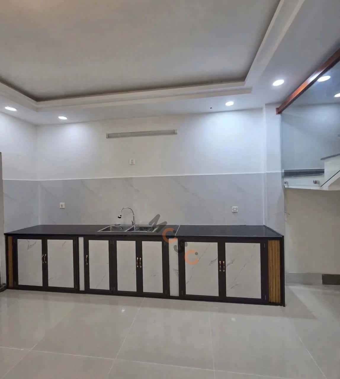 Bán nhà mặt tiền Bàu Mạc 18 Quận Liên Chiểu, TP. Đà Nẵng – 5 phòng ngủ, giá 6.6 tỷ — Hình 2