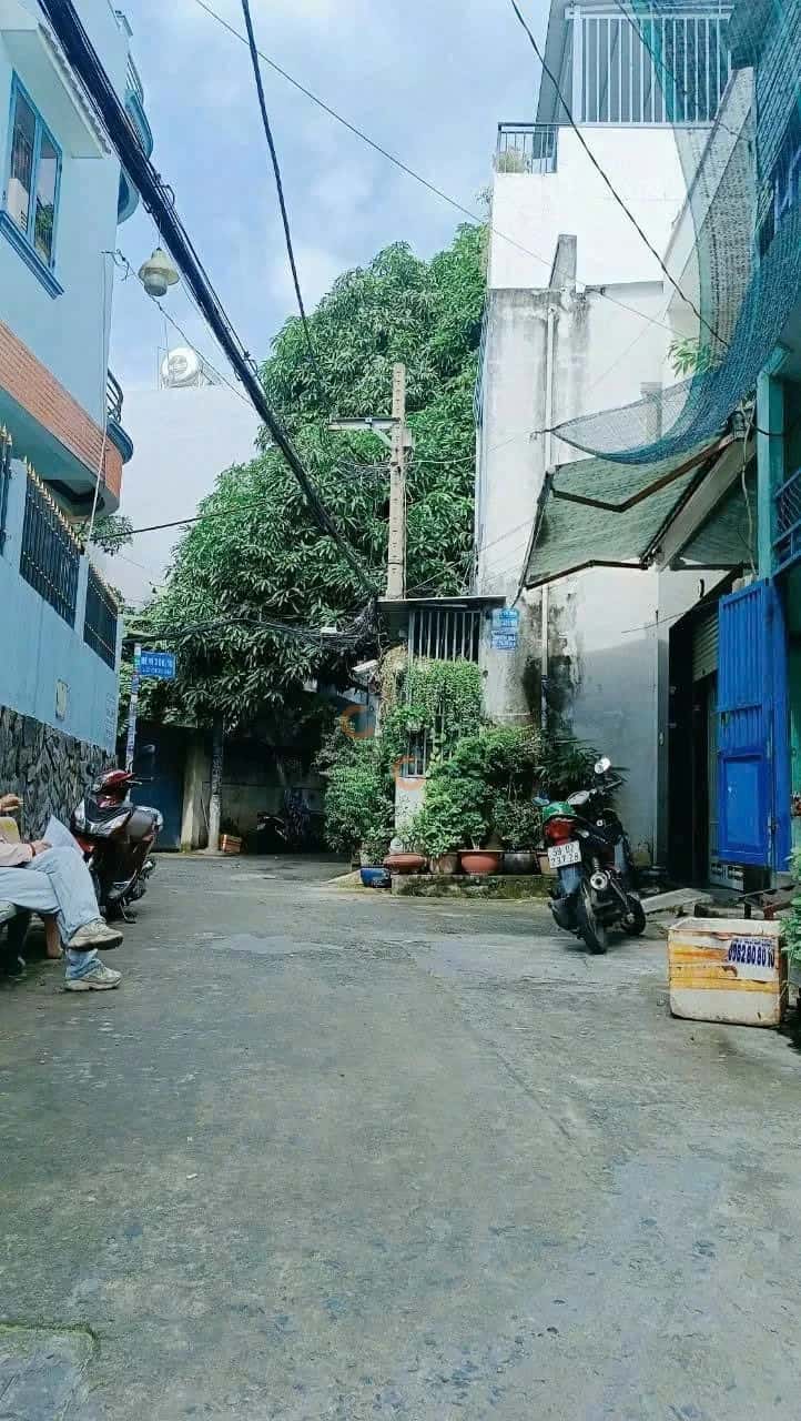 Bán nhà hẻm Đường Lê Trọng Tấn Quận Tân Phú, TP.HCM – 2 phòng ngủ, giá 5.1 tỷ — Hình 3 Bán nhà hẻm Đường Lê Trọng Tấn Quận Tân Phú, TP.HCM – 2 phòng ngủ, giá 5.1 tỷ — Hình 3