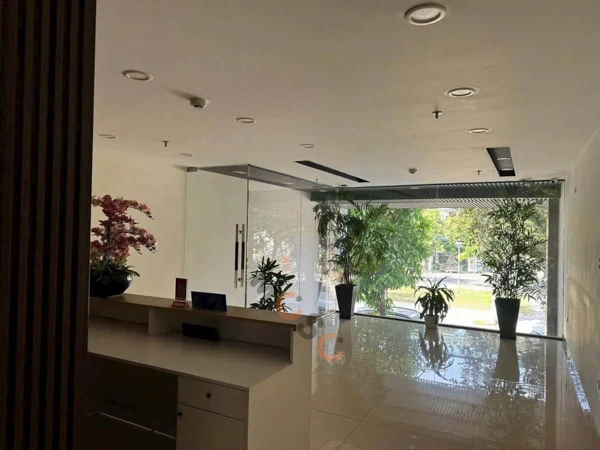 Bán nhà mặt tiền Yên Thế Quận Cẩm Lệ, TP. Đà Nẵng – 10 phòng ngủ, giá 16 tỷ — Hình 3
