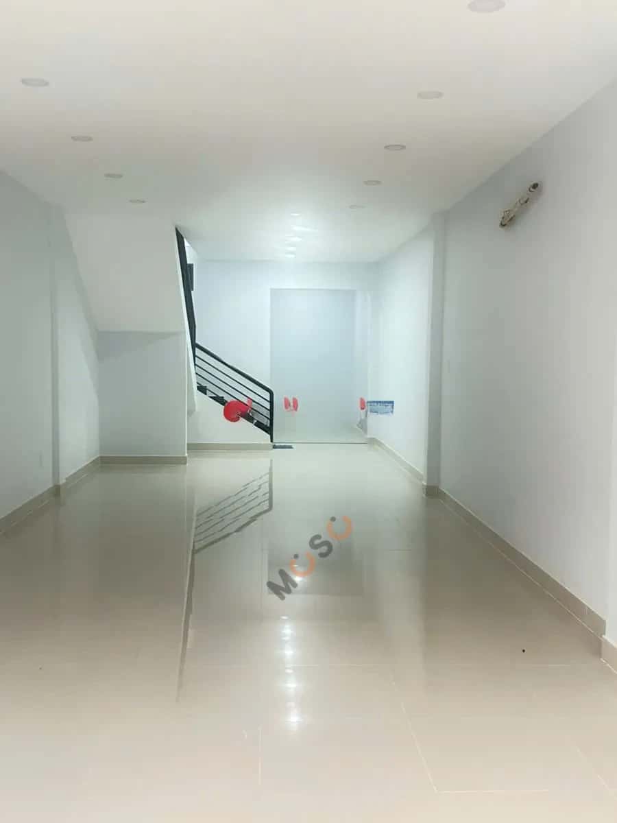 Cho thuê nhà mặt tiền Lý Thường Kiệt Tân Bình, TP.HCM – giá 30 triệu — Hình 2