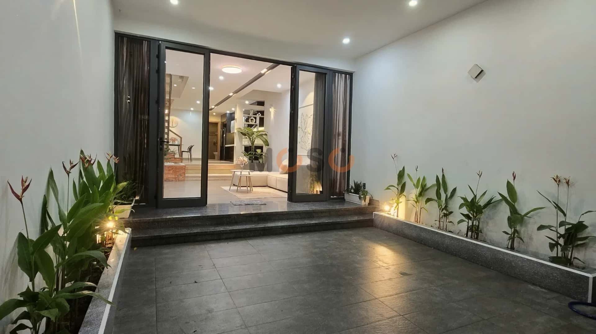 Bán nhà mặt tiền Đường Ngô Thế Vinh Quận Hải Châu, TP. Đà Nẵng – 4 phòng ngủ, giá 10.9 tỷ
