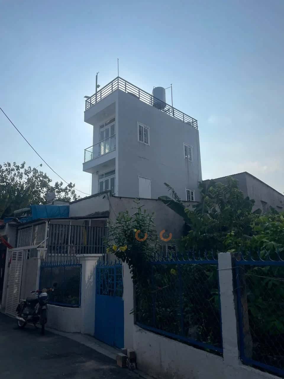 Bán nhà hẻm đường số 6 Thành phố Thủ Đức, TP.HCM – 4 phòng ngủ, giá 5.8 tỷ