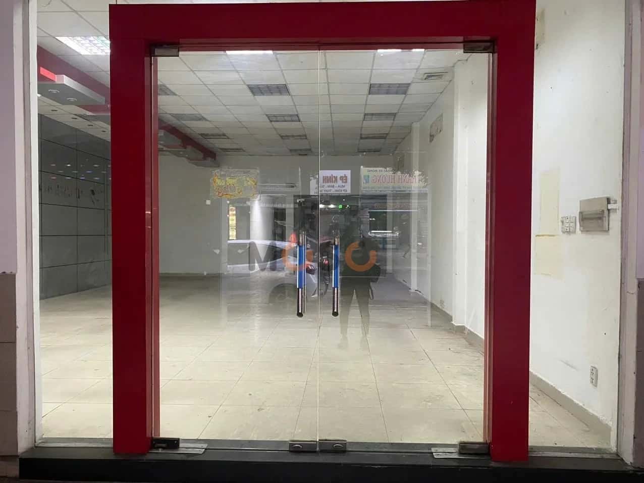 Bán nhà mặt tiền Hùng Vương  Quận 10, TP.HCM – 1 phòng ngủ, giá 46.5 tỷ — Hình 2