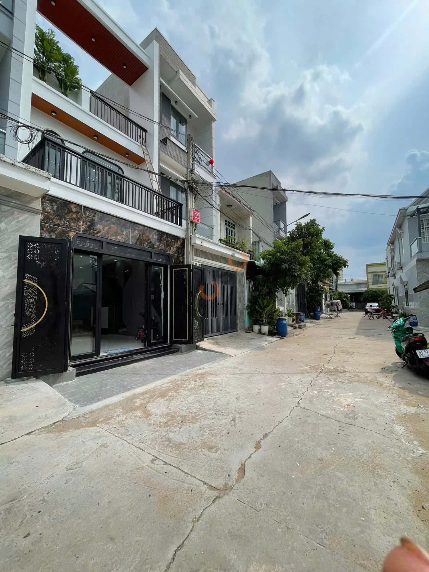 Bán nhà hẻm Khu Dân Cư Đông Tác Thành phố Dĩ An, Bình Dương – 3 phòng ngủ, giá 5.2 tỷ — Hình 2