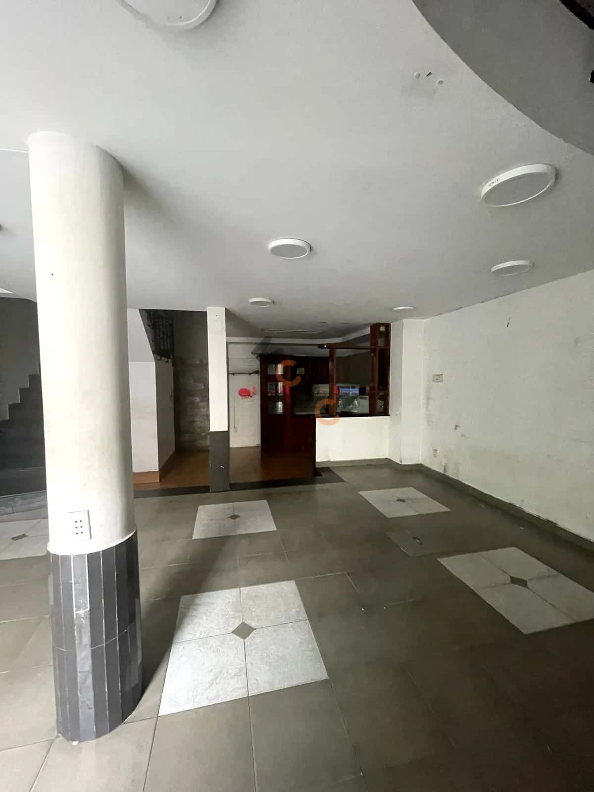 Cho thuê nhà mặt tiền Hồ Bá Kiện Quận 10, TP.HCM – giá 38 triệu — Hình 2