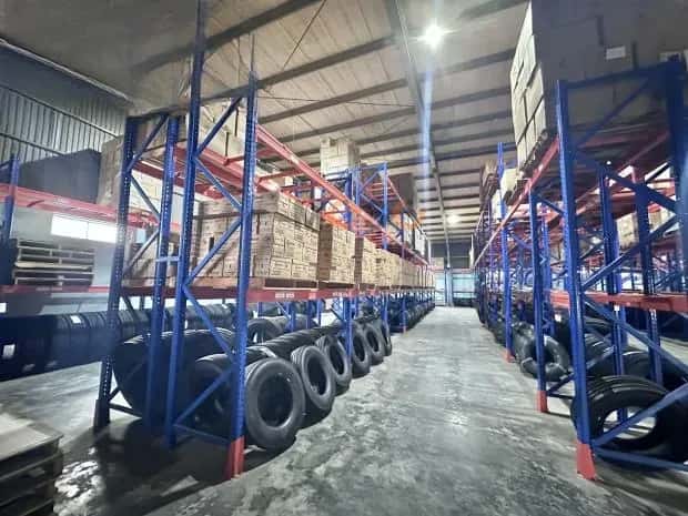 Cho thuê kho, nhà xưởng Nguyễn Văn Linh Long Biên, Hà Nội – giá 214.4 triệu — Hình 2
