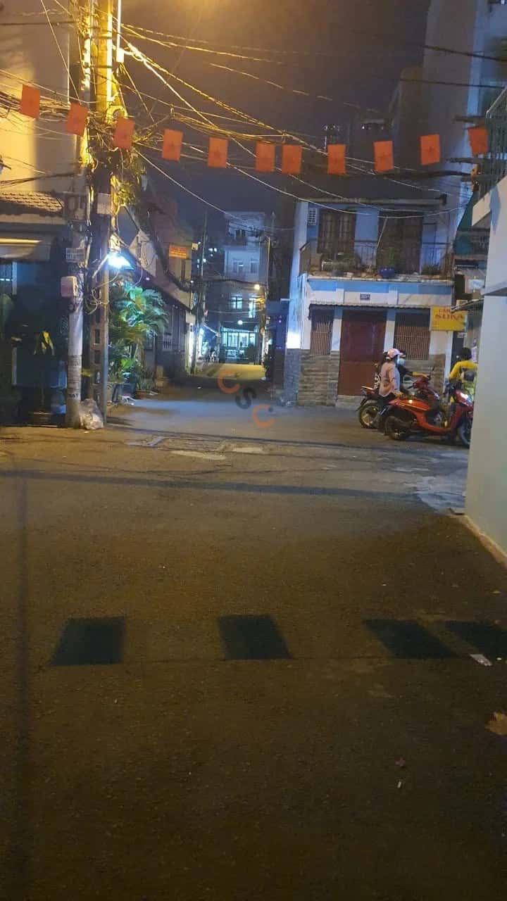 Cho thuê nhà hẻm bà hom Quận 6, TP.HCM – 1 phòng ngủ, giá 5 triệu