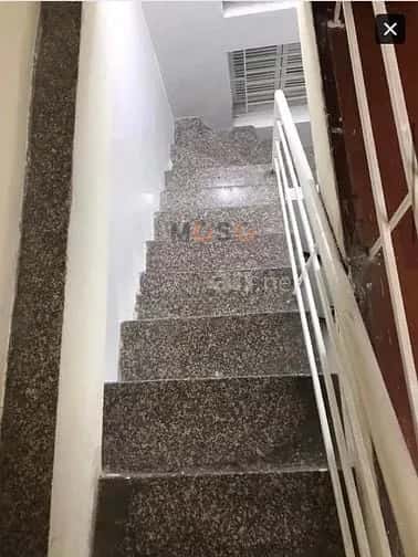 Cho thuê căn hộ chung cư Đường Phương Mai Quận Đống Đa, Hà Nội – 2 phòng ngủ, giá 7 triệu — Hình 2