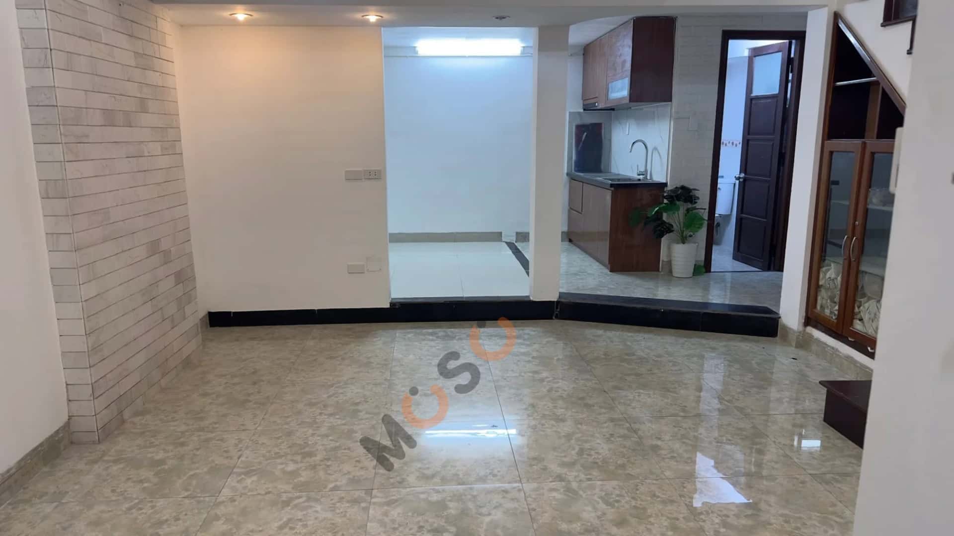 Cho thuê nhà hẻm K572 Ông Ích Khiêm Quận Hải Châu, TP. Đà Nẵng – 2 phòng ngủ, giá 9.5 triệu — Hình 3