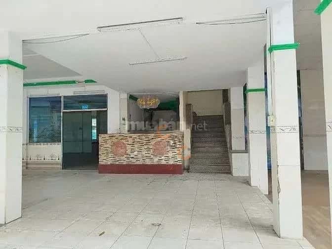 Cho thuê nhà mặt tiền Đường Hoàng Việt Quận Tân Bình, TP.HCM – 8 phòng ngủ, giá 145 triệu — Hình 2