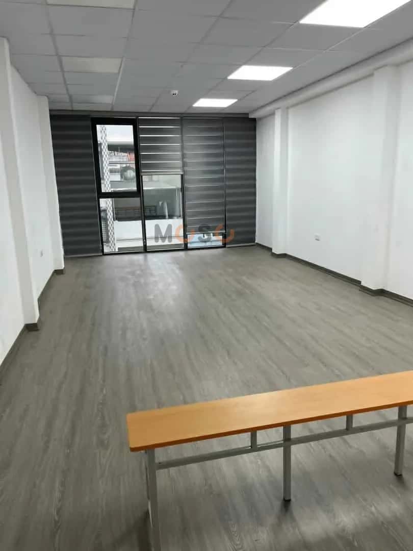 Cho thuê nhà mặt tiền Hà Đông, Hà Nội – giá 50 triệu — Hình 3