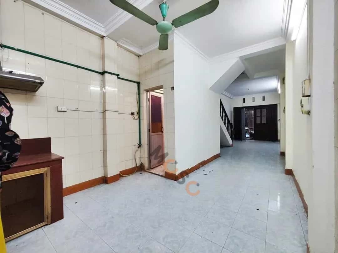 Cho thuê nhà hẻm Bưởi Hà Nội, Hà Nội – 2 phòng ngủ, giá 6 triệu — Hình 2