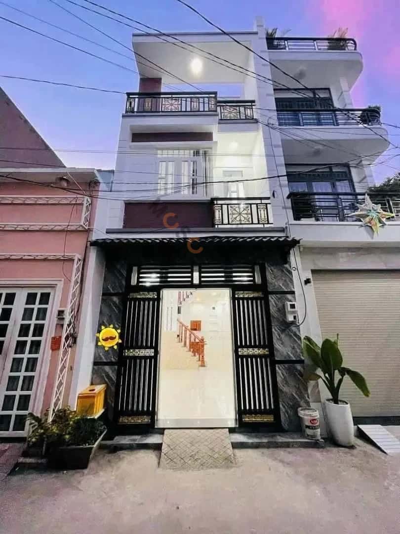 Cho thuê nhà hẻm Thới An Thành phố Hồ Chí Minh, TP.HCM – 4 phòng ngủ, giá 9 triệu