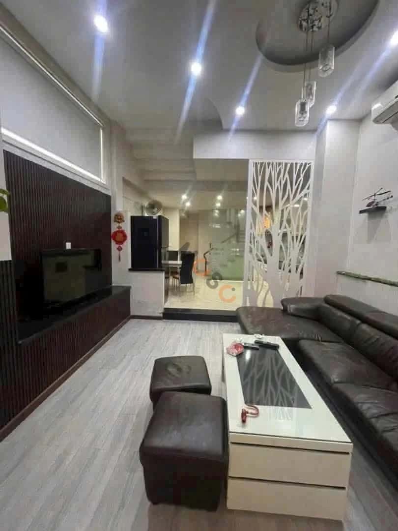 Cho thuê nhà hẻm Ông Ích Khiêm Quận Hải Châu, TP. Đà Nẵng – 3 phòng ngủ, giá 13 triệu
