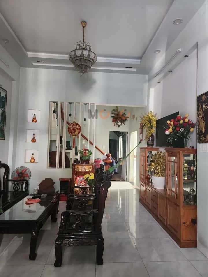 Bán nhà mặt tiền Nguyễn Thị Minh Khai Thành phố Quy Nhơn, Bình Định – 3 phòng ngủ, giá 12.9 tỷ — Hình 2