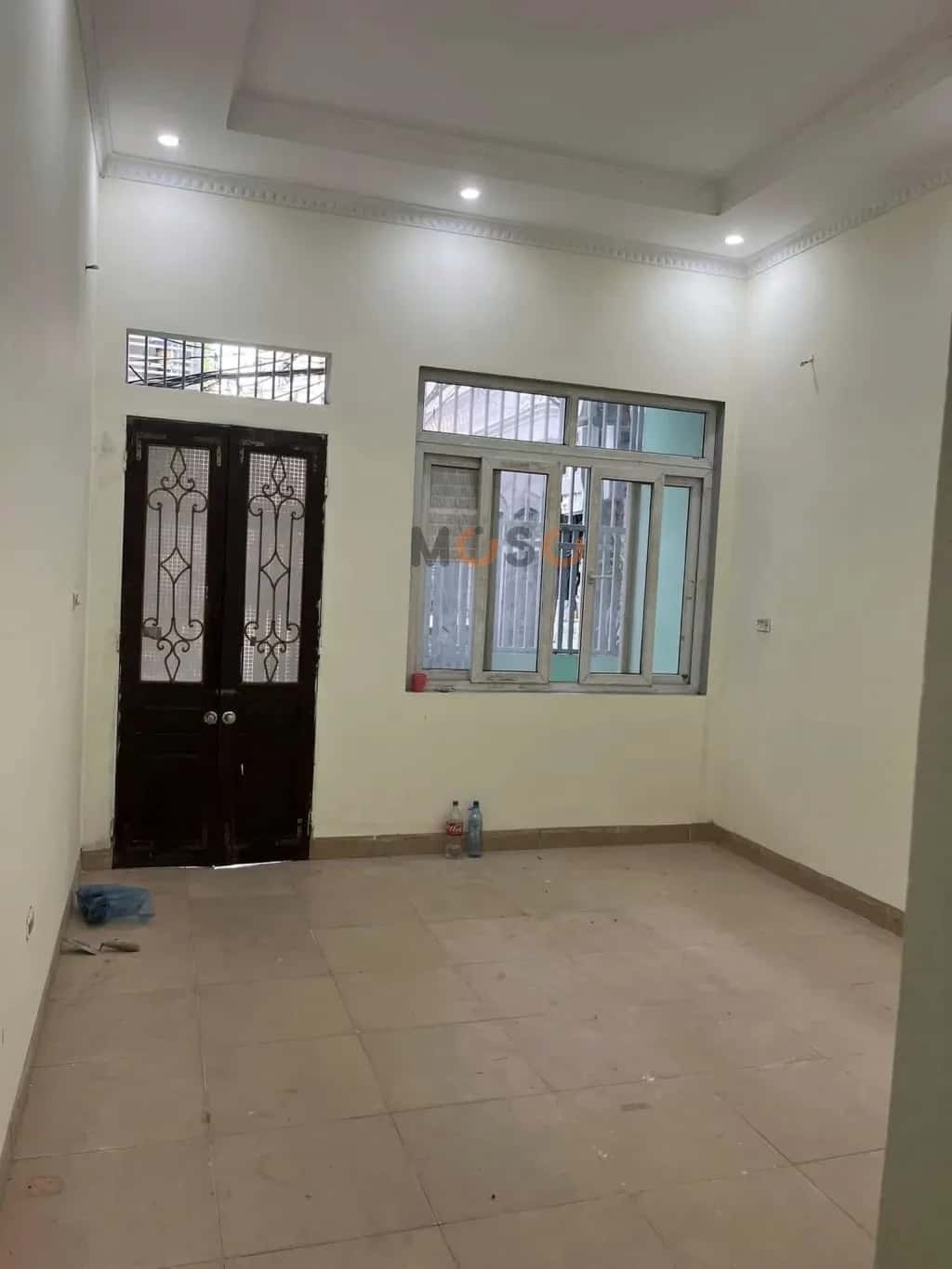 Cho thuê nhà hẻm Phương Mai Đống Đa, Hà Nội – 3 phòng ngủ, giá 15 triệu — Hình 2