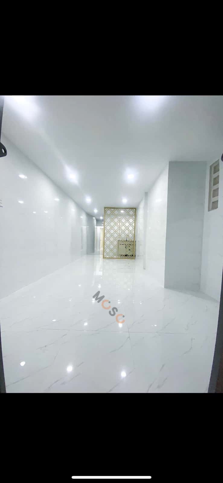 Bán nhà mặt tiền Nguyễn Trãi  Quận 5, TP.HCM – 2 phòng ngủ, giá 10 tỷ — Hình 3